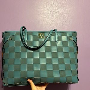 MEDIUM IVY COLOR WOVEN HANDBAG/PURSE